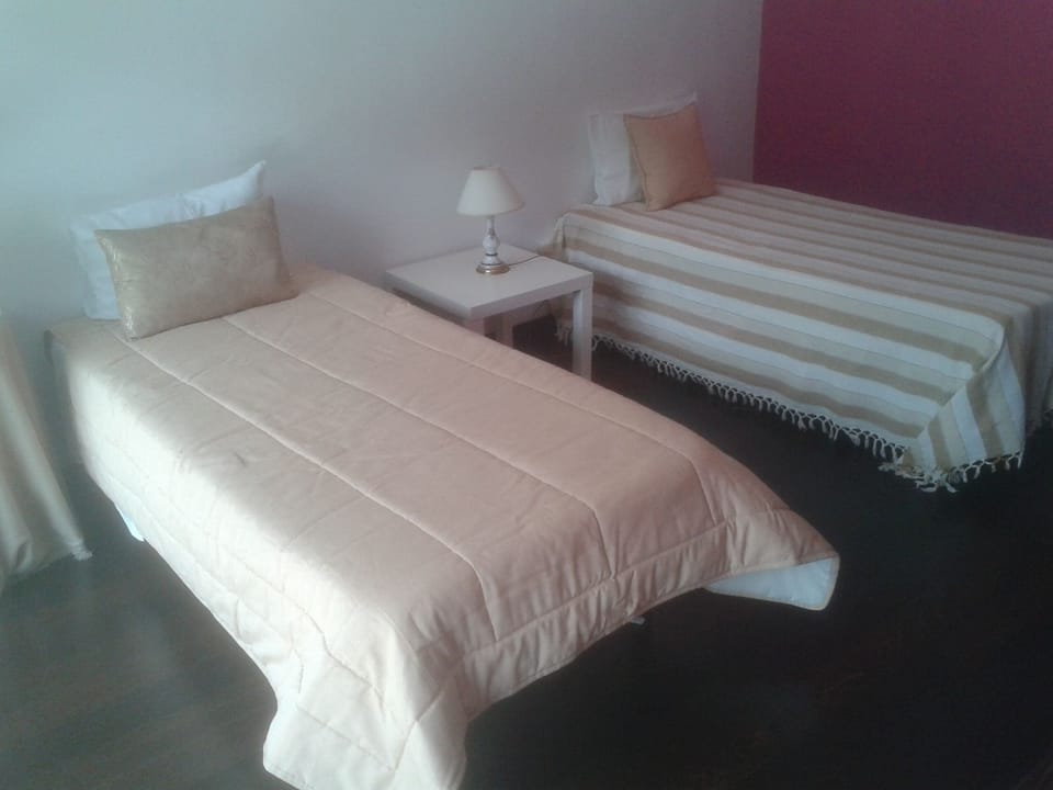 Room, 1 Bedroom, Accessible, Smoking | 1 bedroom