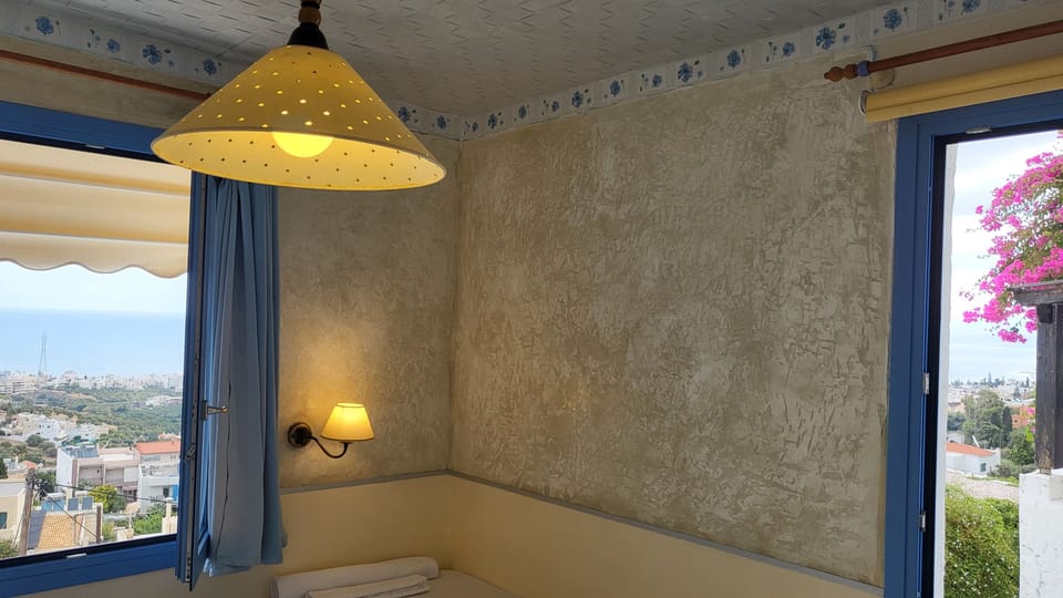 Apartment, 1 Bedroom, Smoking, Balcony | 2 bedrooms, iron/ironing board, bed sheets