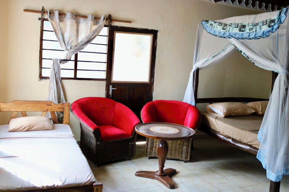 Room-a Wonderful Beach Property in Diani House in Kenya