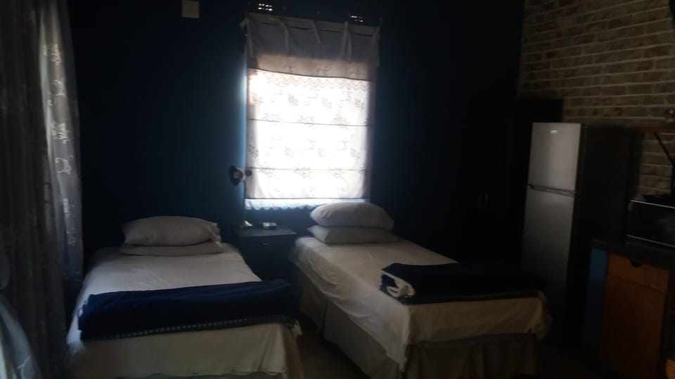 Room, 1 Bedroom, Patio, Garden View | 1 bedroom, WiFi