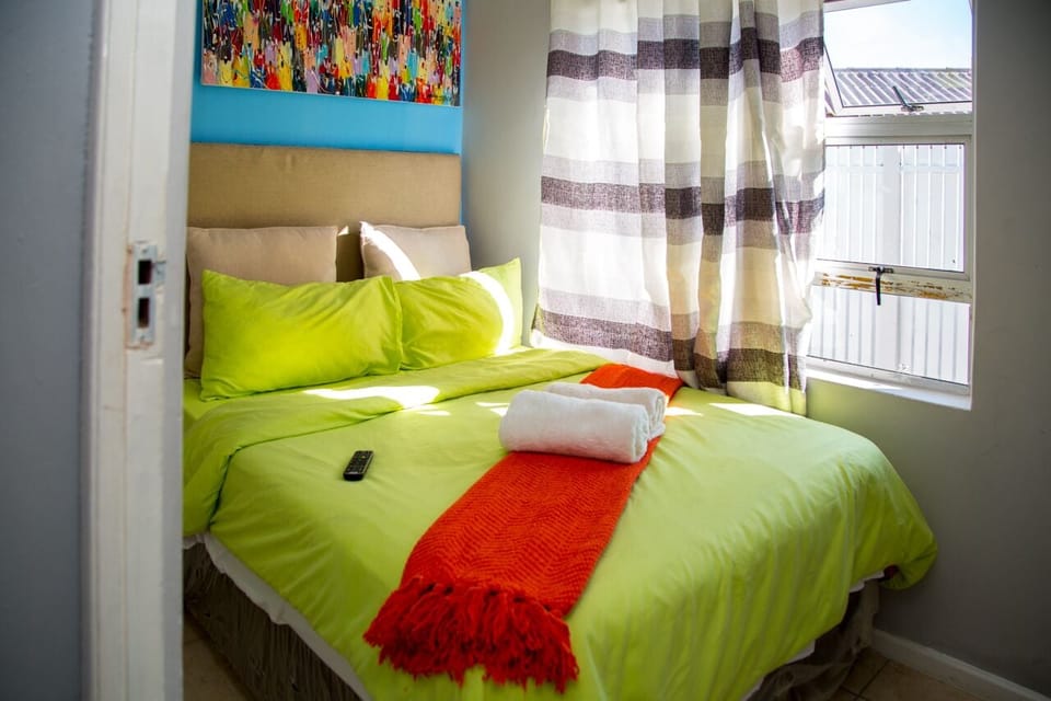 Room, 1 Bedroom, Terrace, Mountain View | 1 bedroom, iron/ironing board, free WiFi
