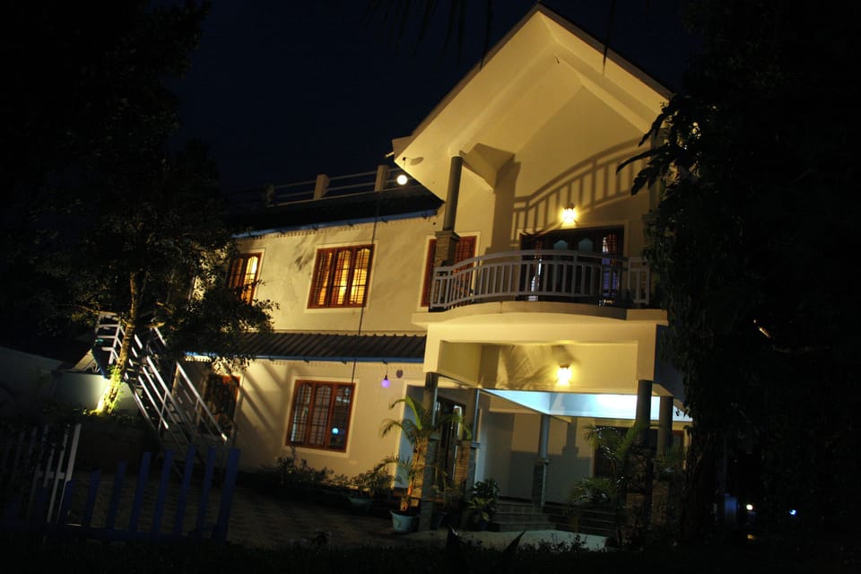 Room, 1 Bedroom, Smoking, Balcony | Exterior