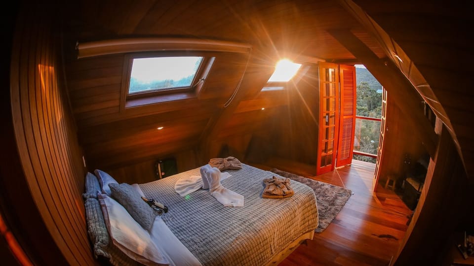 Presidential Suite, 1 Queen Bed | Individually decorated, individually furnished, free WiFi, bed sheets