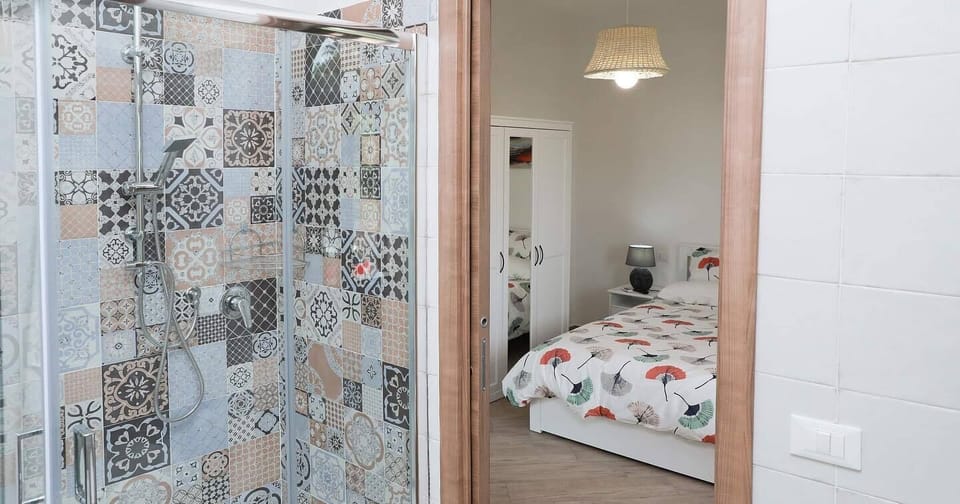 Panoramic Double Room, Sea View (Cajeta) | Bathroom | Shower, hair dryer, bidet, towels