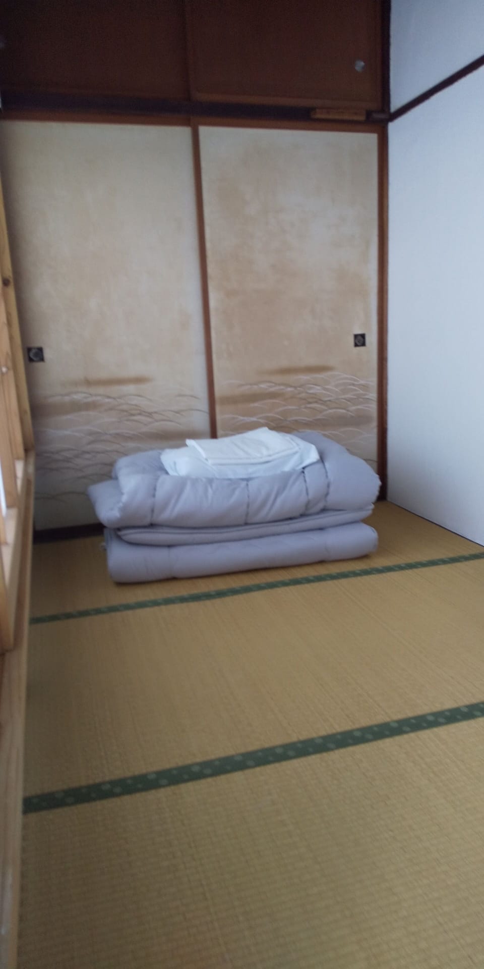 Single Room, Non Smoking | Bed sheets