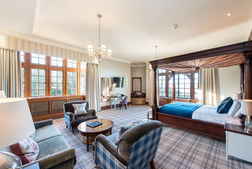 Suite, 1 King Bed, Non Smoking (Four Poster Bed;with Sofabed) | Egyptian cotton sheets, premium bedding, desk, laptop workspace