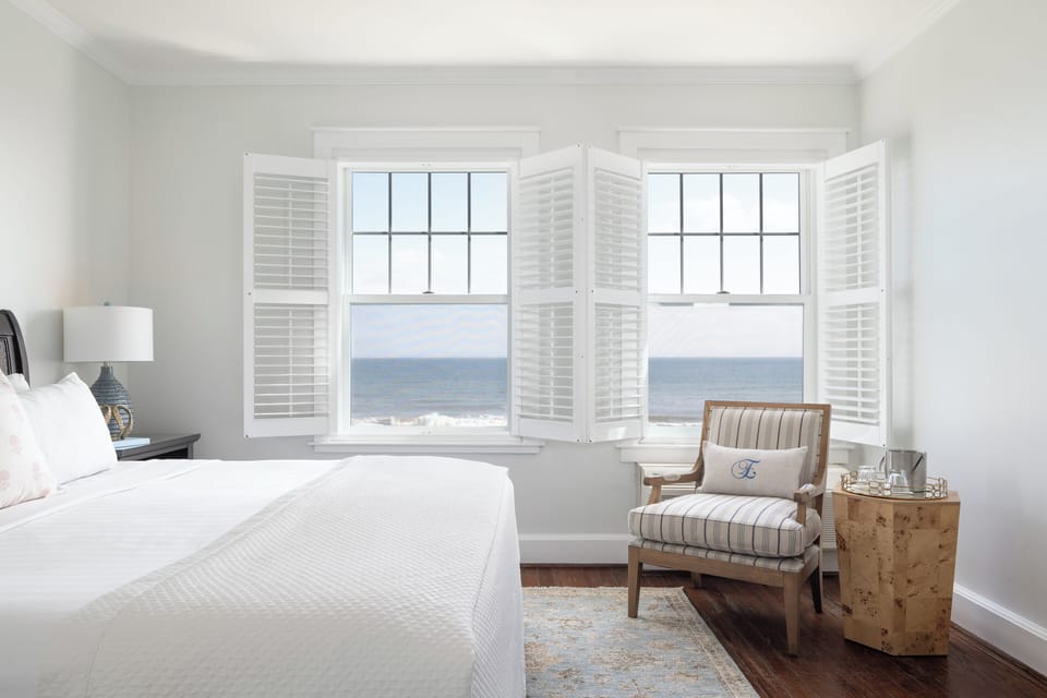 Room, 1 King Bed (Oceanfront) | Iron/ironing board, free WiFi, bed sheets