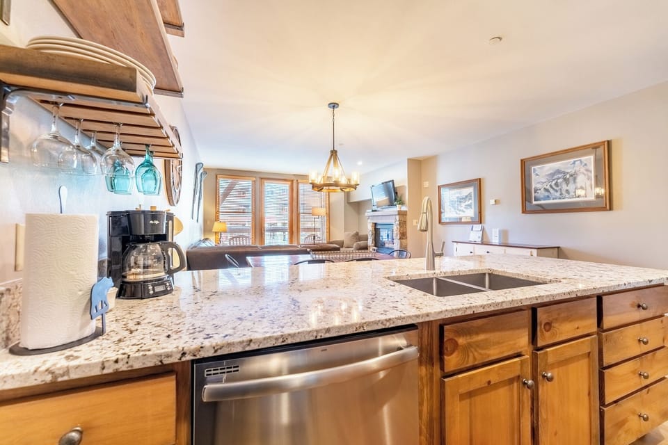 Condo (2 Bedrooms) | Property amenity
