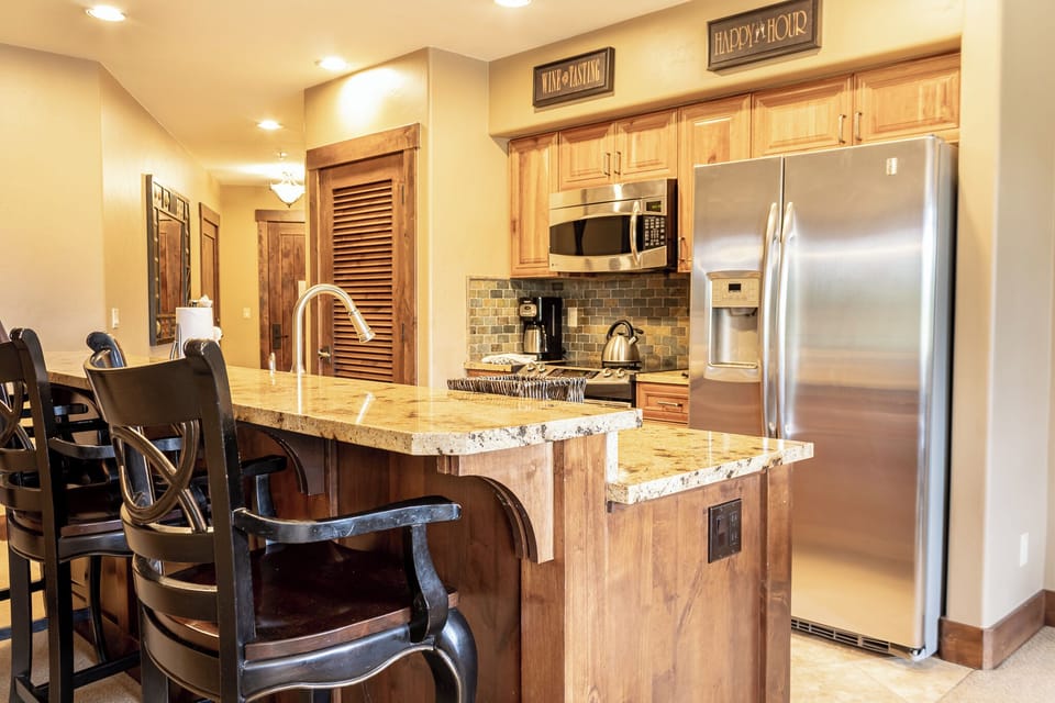 Condo (2 Bedrooms) | Property amenity