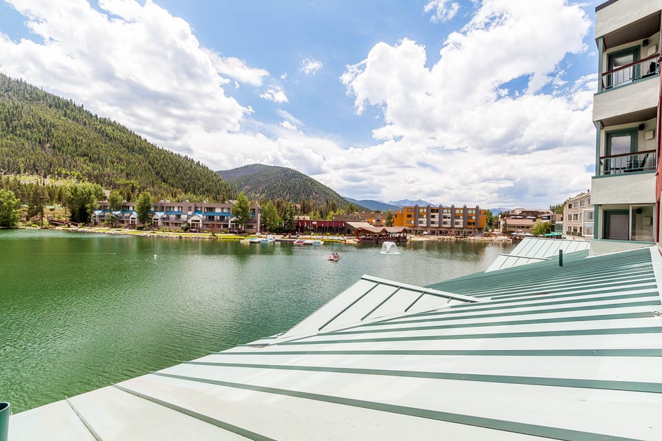 Condo, 1 Bedroom | Lake