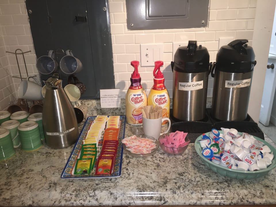Free daily continental breakfast