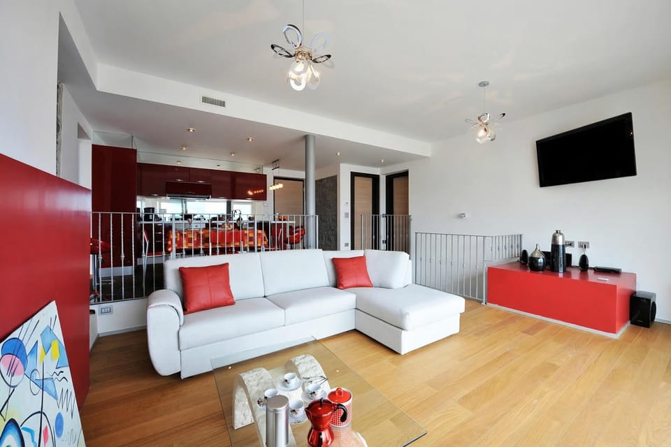 Family Townhome, Multiple Bedrooms, Mountainside (Villa Bianca - Grande) | Living area | Flat-screen TV, stereo