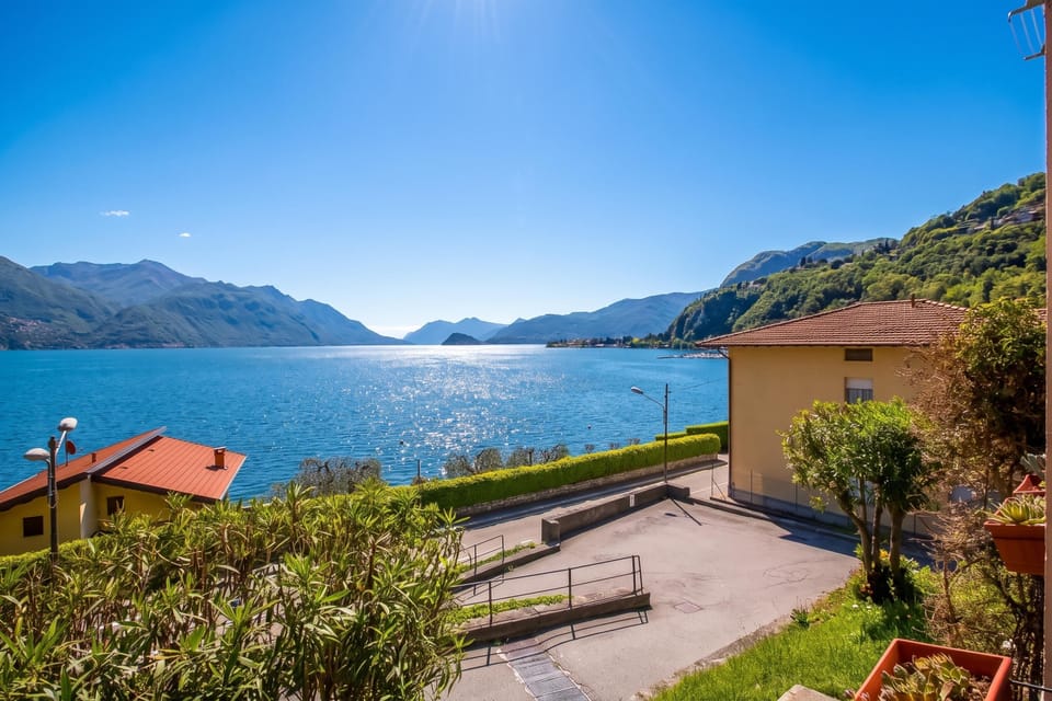 Family Apartment, 2 Bedrooms, Microwave, Lakeside (Nobiallo Fronte Lago) | View from property
