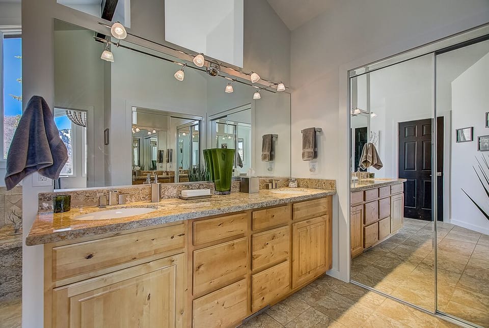 Lower Deer Valley Private Home by Luxury Mountain Destinations House in Park City