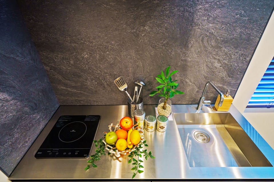 Private kitchenette