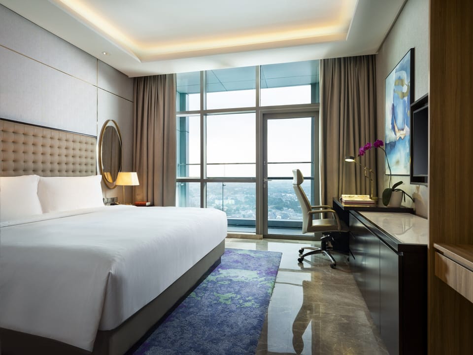 Penthouse, City View (Penthouse) | Premium bedding, pillowtop beds, minibar, in-room safe