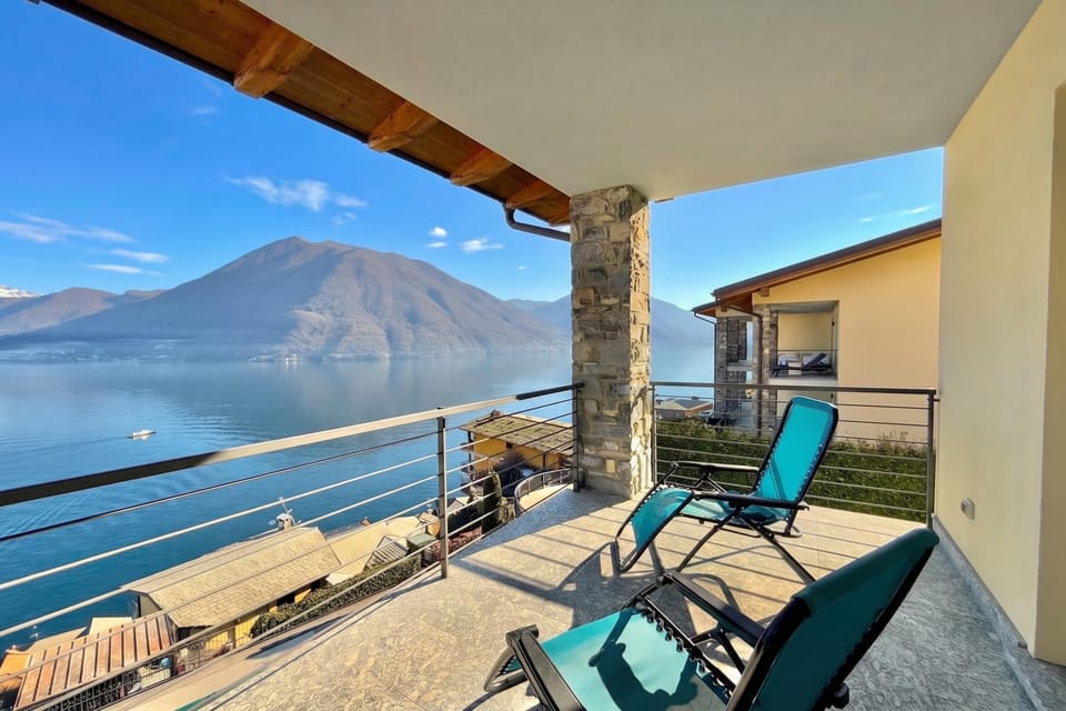 Family Apartment, 2 Bedrooms, Microwave, Mountainside (Residence degli Oleandri 4B) | Property grounds