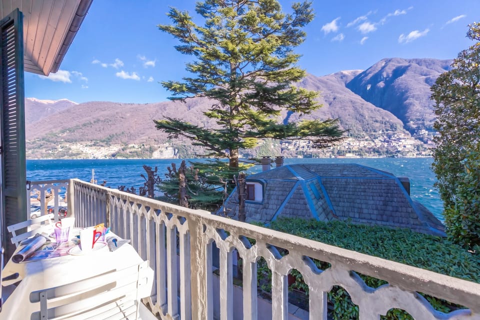 Family Villa, 4 Bedrooms, Microwave (Villa Lucia Laglio) | Property grounds