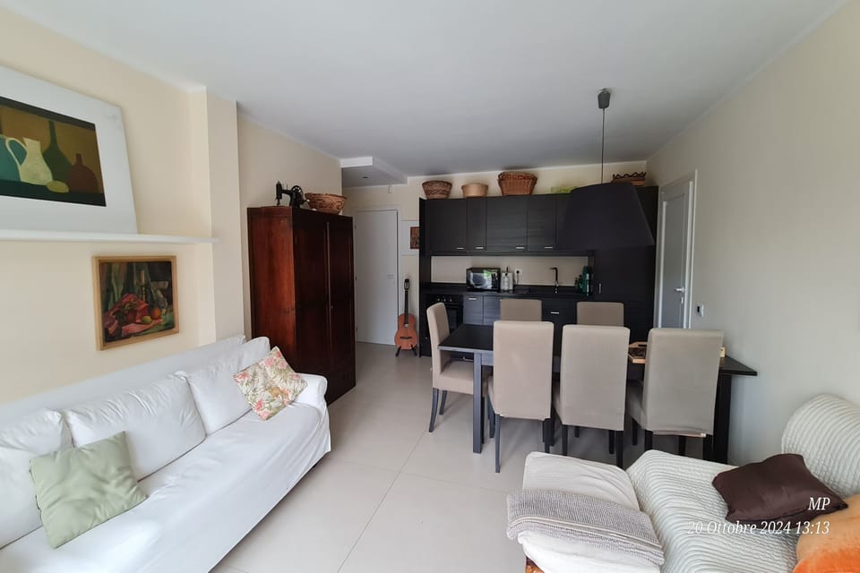Family Villa, Multiple Bedrooms, Mountainside (Villa La Betulla) | Living area | 24-inch flat-screen TV with cable channels, TV, heated floors