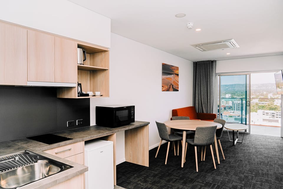 Deluxe Studio Suite, Balcony | Private kitchen | Mini-fridge, microwave, espresso maker, coffee/tea maker