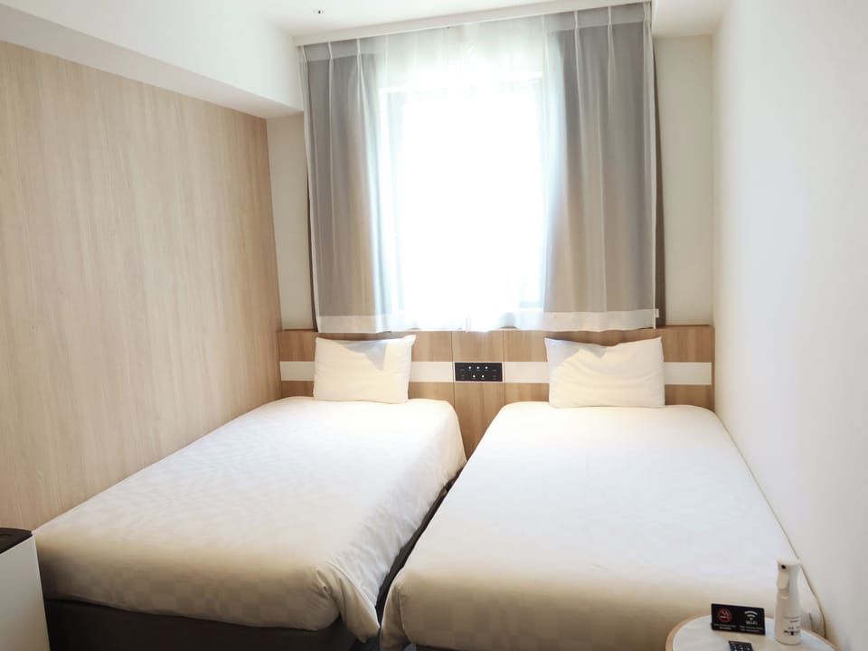 In-room safe, desk, laptop workspace, blackout drapes