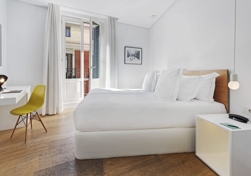 Standard Room, Balcony | Premium bedding, down comforters, minibar, in-room safe