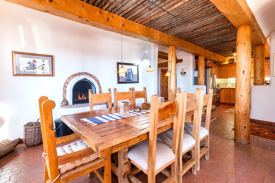 House (2 Bedrooms) | Property amenity