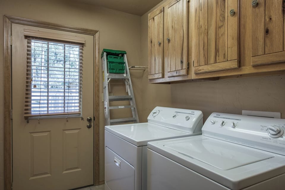 Cowboy Cabin by Ruidoso Vacation Rentals Cabin in Ruidoso