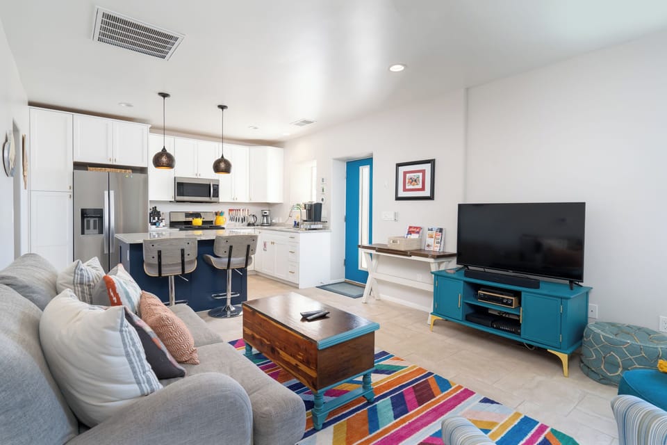 House (2 Bedrooms) | Front of property