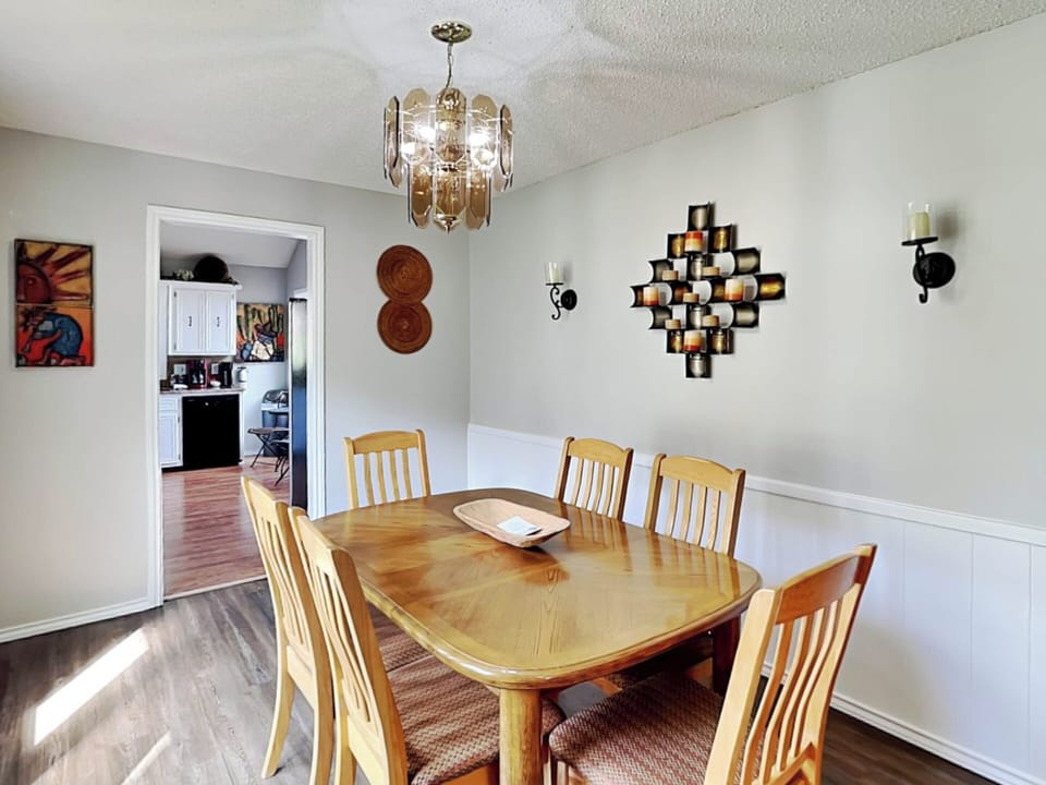 Studio (4 Bedrooms) | Property amenity