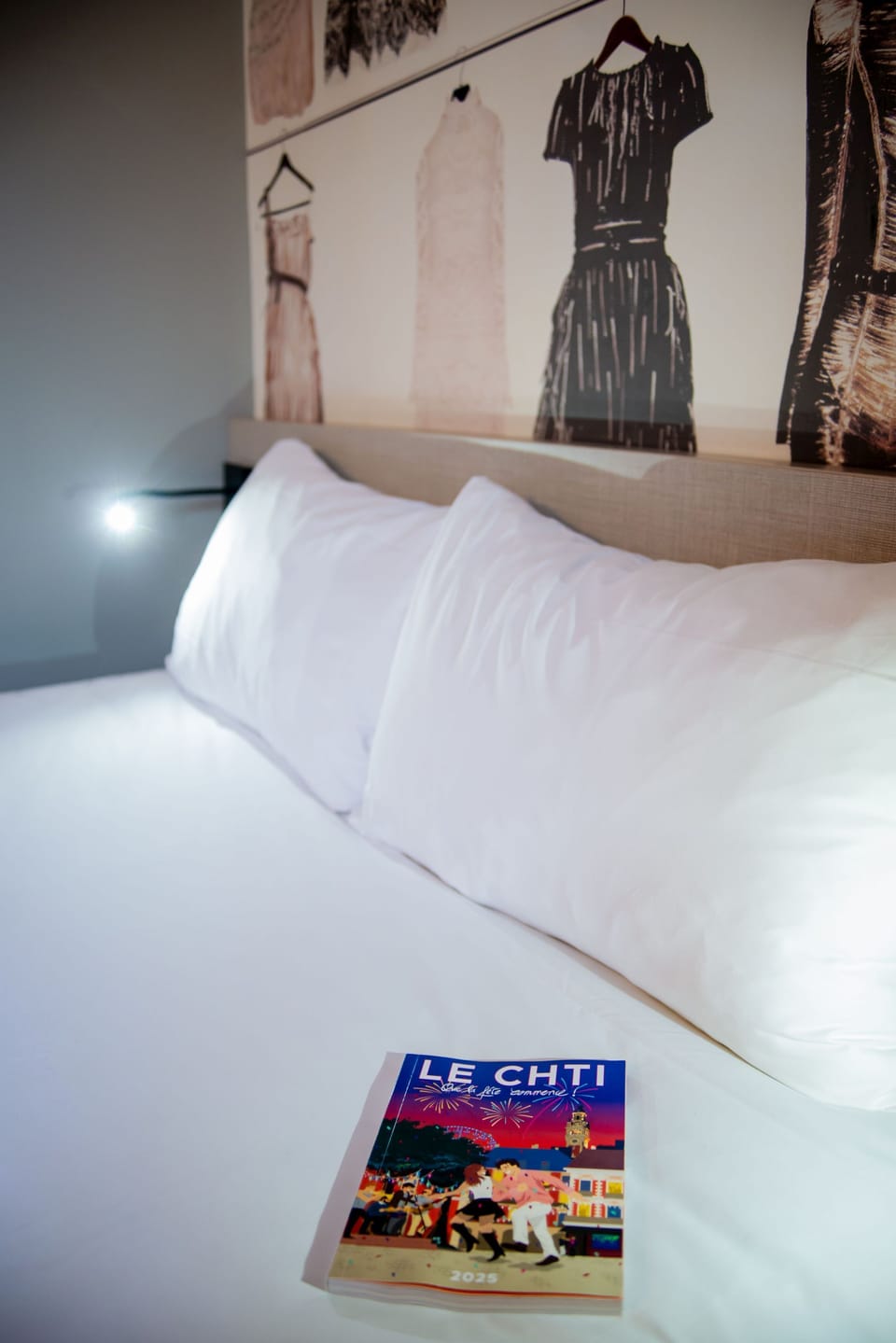 Standard Room, 1 Double Bed | Premium bedding, in-room safe, soundproofing, iron/ironing board