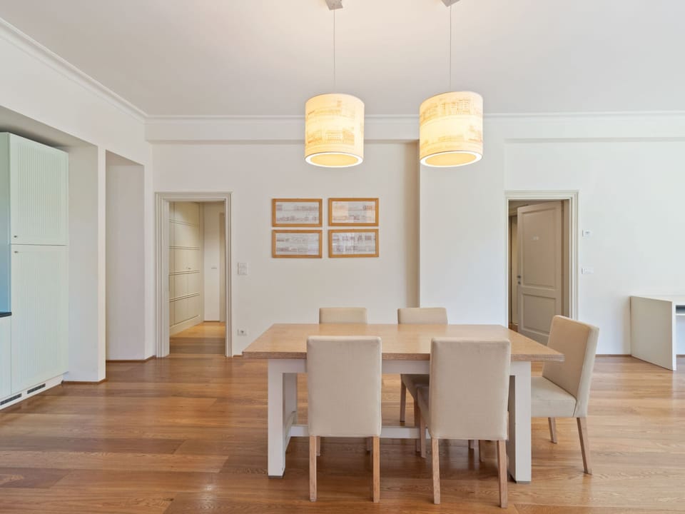 House | Dining