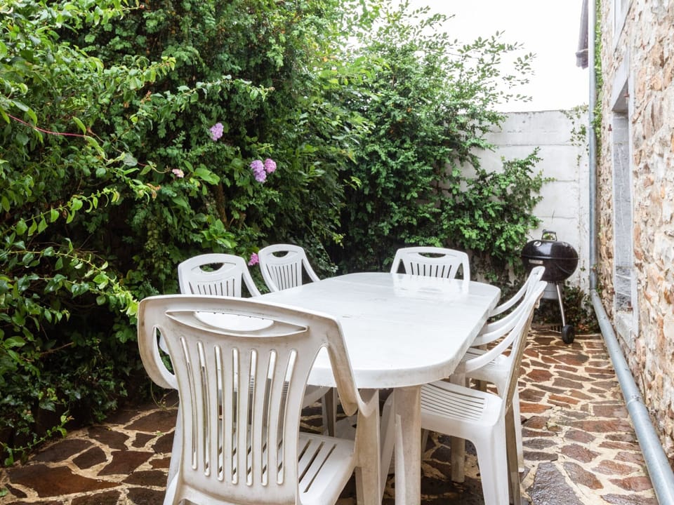 House | Dining