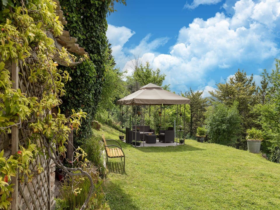 House | Garden