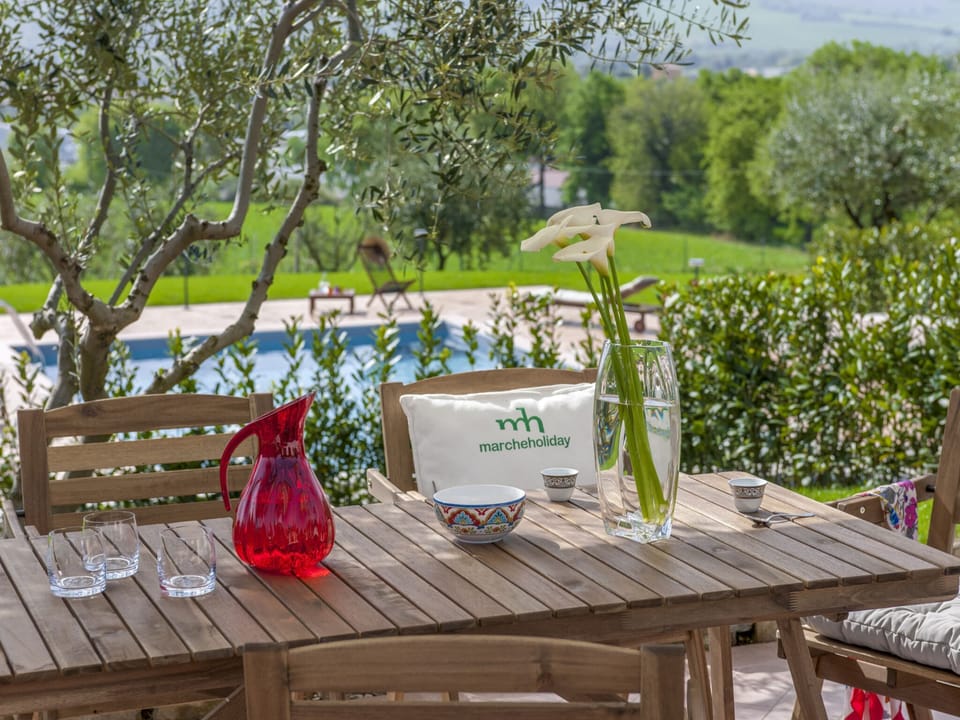 House | Dining