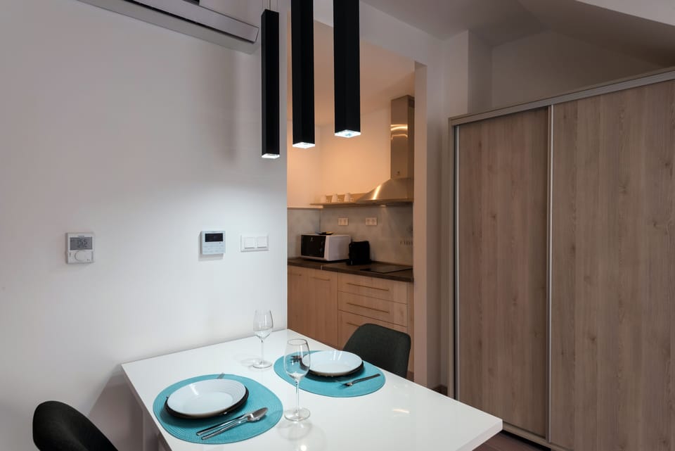 Presidential Suite | Private kitchenette | Coffee/tea maker