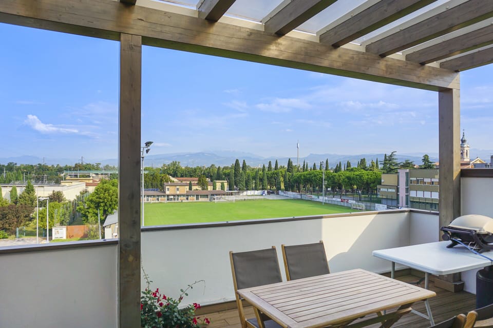 Deluxe Apartment, Ensuite, Mountain View | Terrace/patio