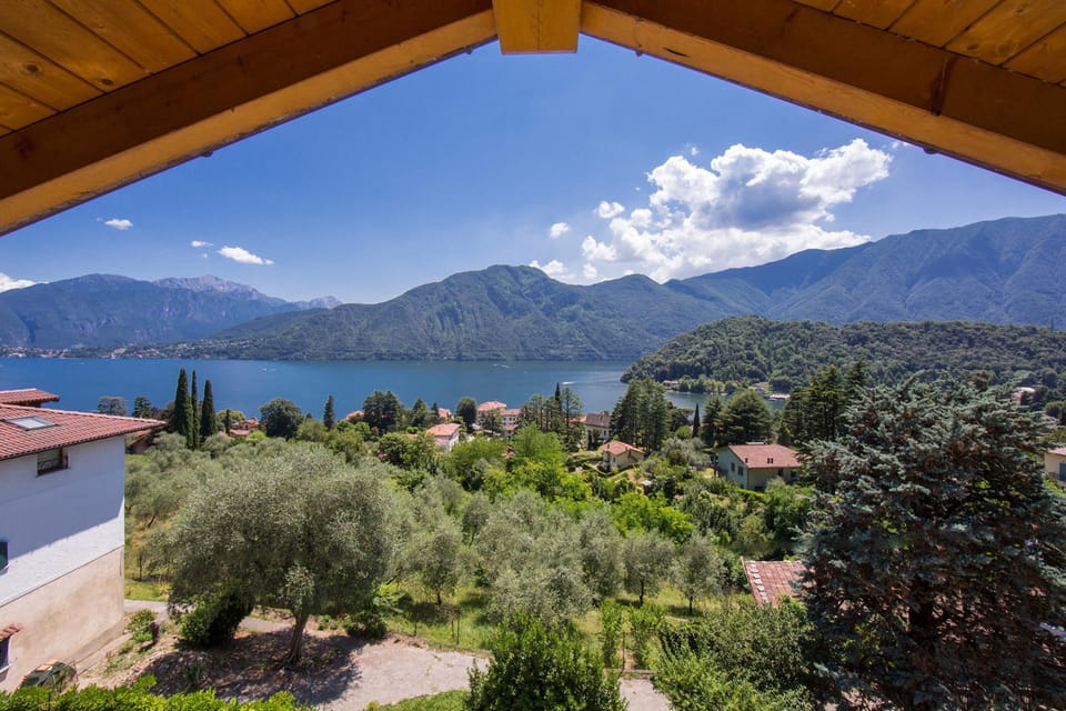 Family Apartment, Multiple Bedrooms, 2 Bathrooms, Mountainside (Bellavista Mezzegra) | View from property