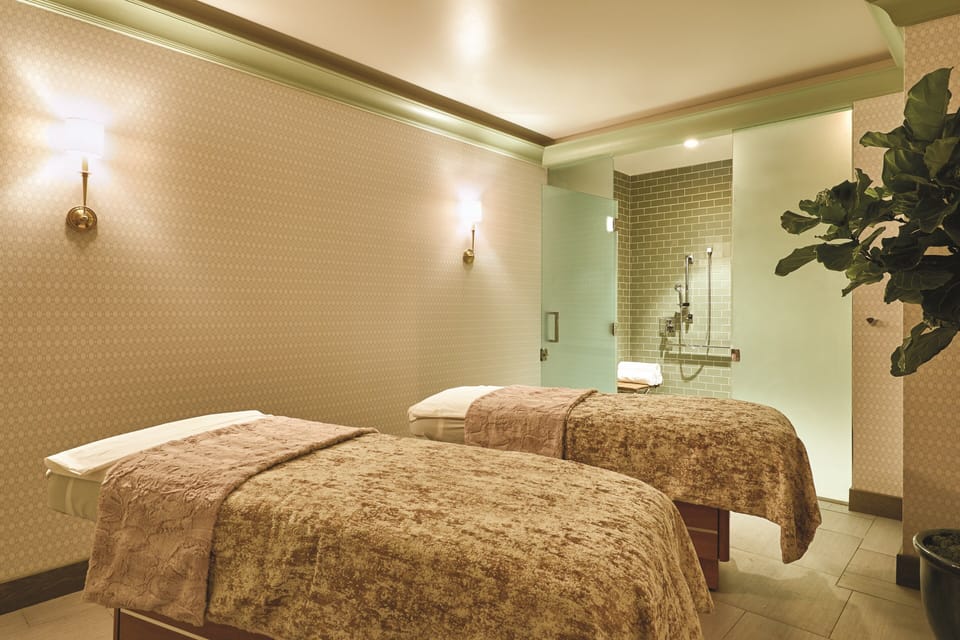 Couples treatment rooms, sauna, hot tub, steam room, body treatments