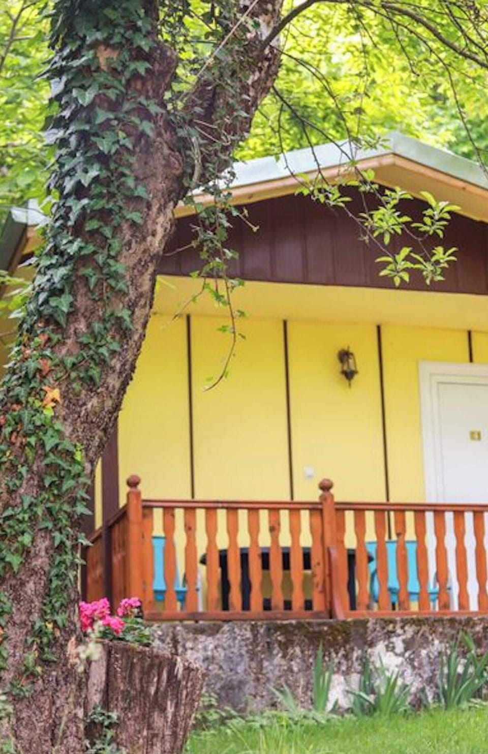 Bungalow, 1 Bedroom, Smoking, Balcony | Exterior