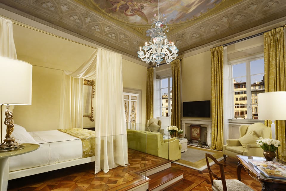 Suite (Open Space 103) | Premium bedding, down comforters, minibar, in-room safe