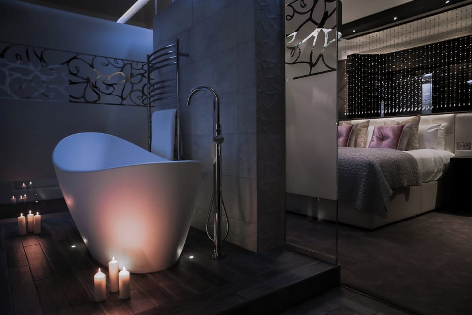 Free toiletries, towels