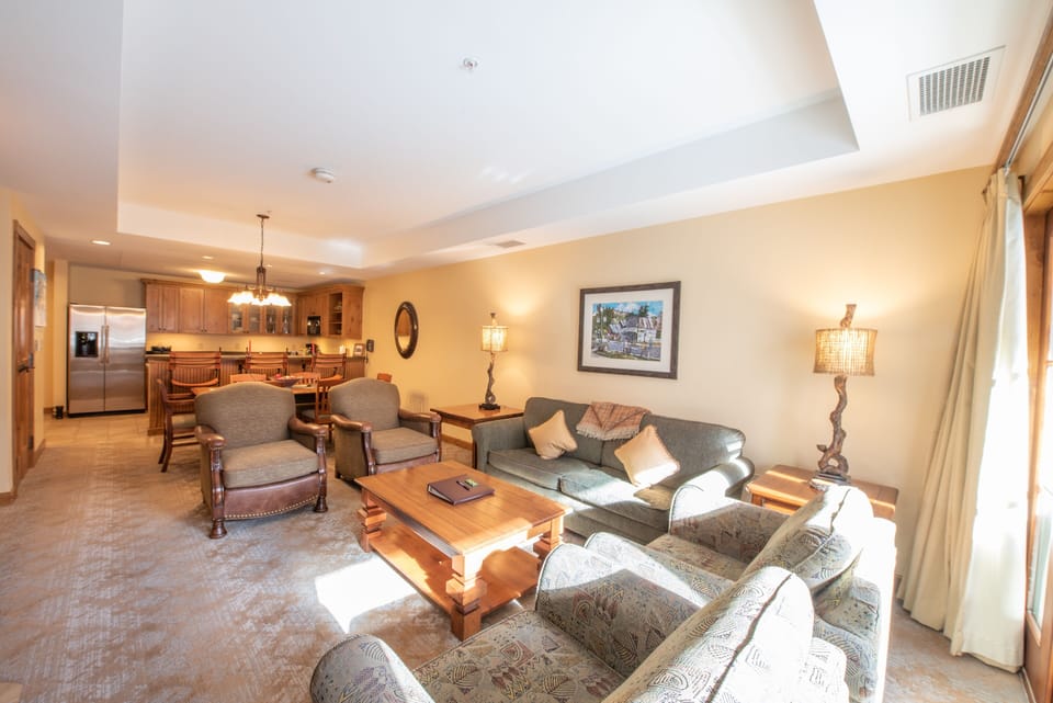 Condo, 2 Bedrooms | Living area | 42-inch TV with cable channels