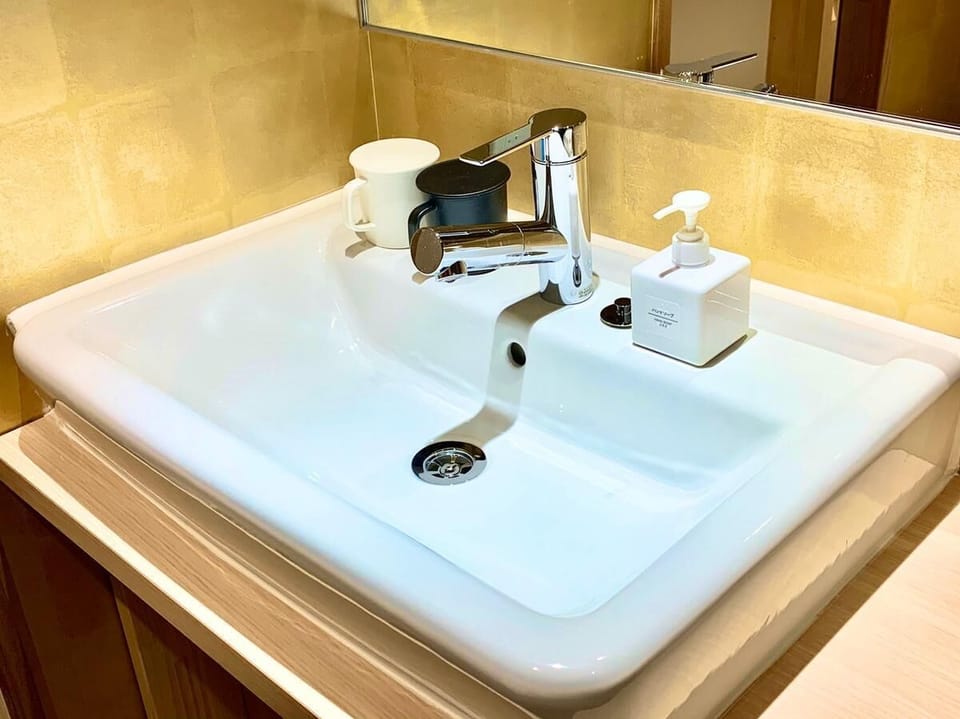 Twin Room, Non Smoking | Free WiFi, bed sheets