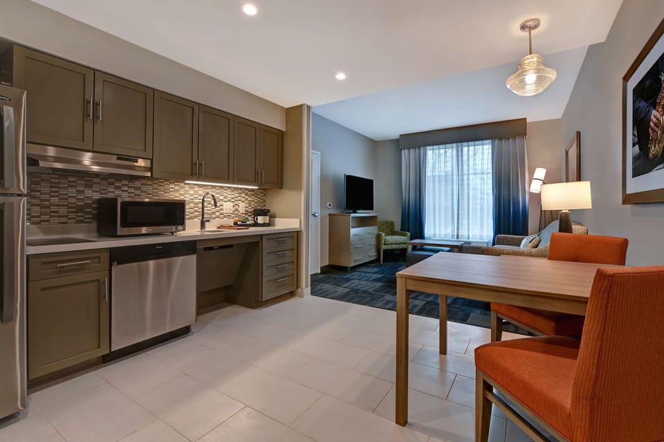 Suite, 2 Queen Beds, Accessible, Bathtub | Private kitchen | Coffee/tea maker, fridge, microwave, stovetop