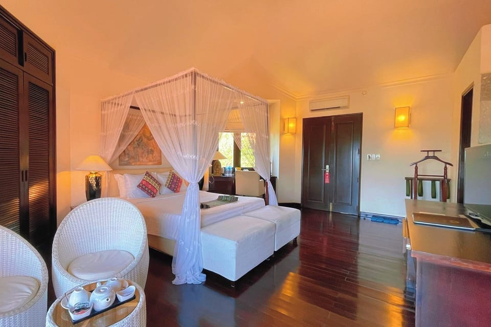 Ocean View Bungalow | 1 bedroom, premium bedding, pillowtop beds, minibar