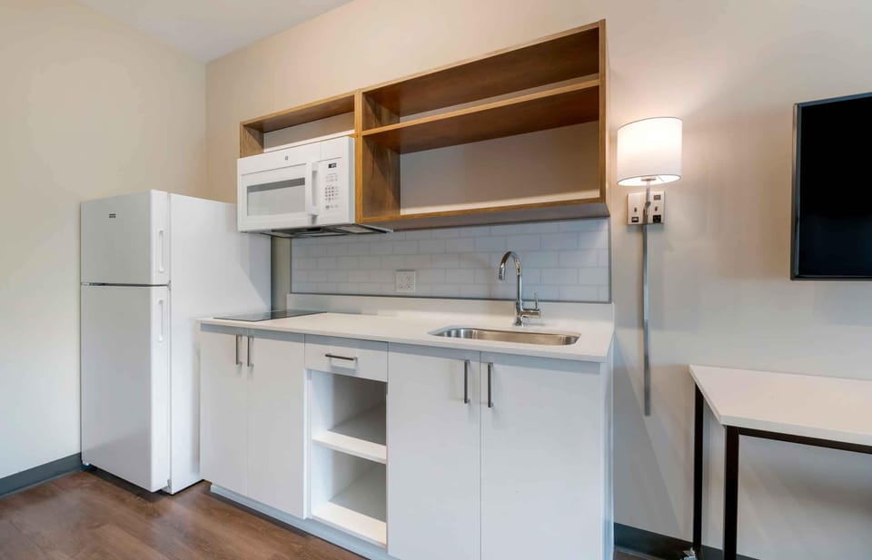 Standard Studio, Non Smoking, Refrigerator & Microwave | Private kitchen