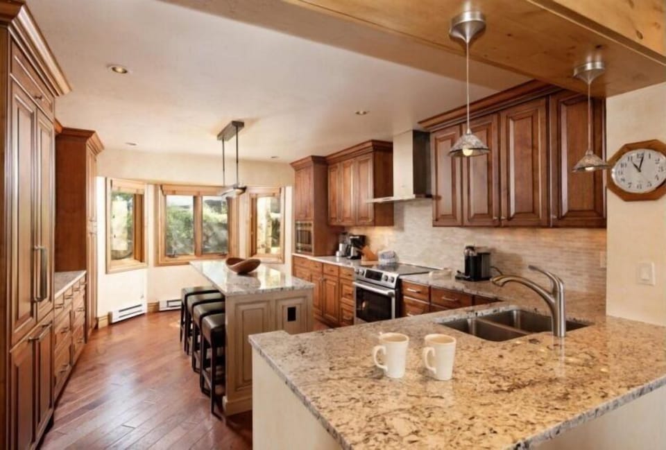 Condo (Snowmass_WoodrunV_8) | Exterior