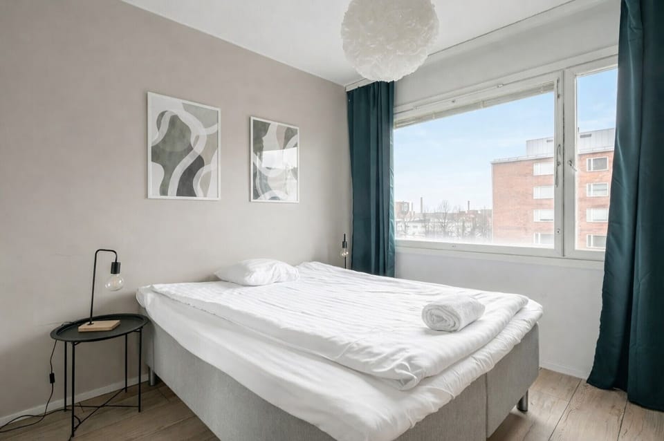 1BR Apt and Balcony next to Railway Station Apartment in Finland