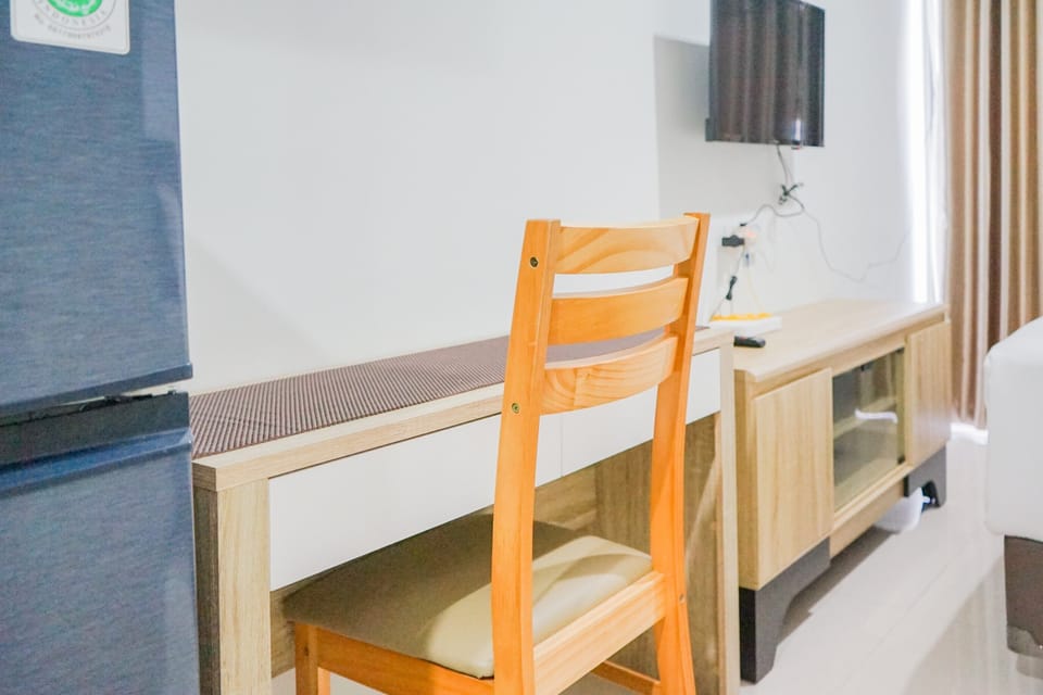 Room | In-room dining